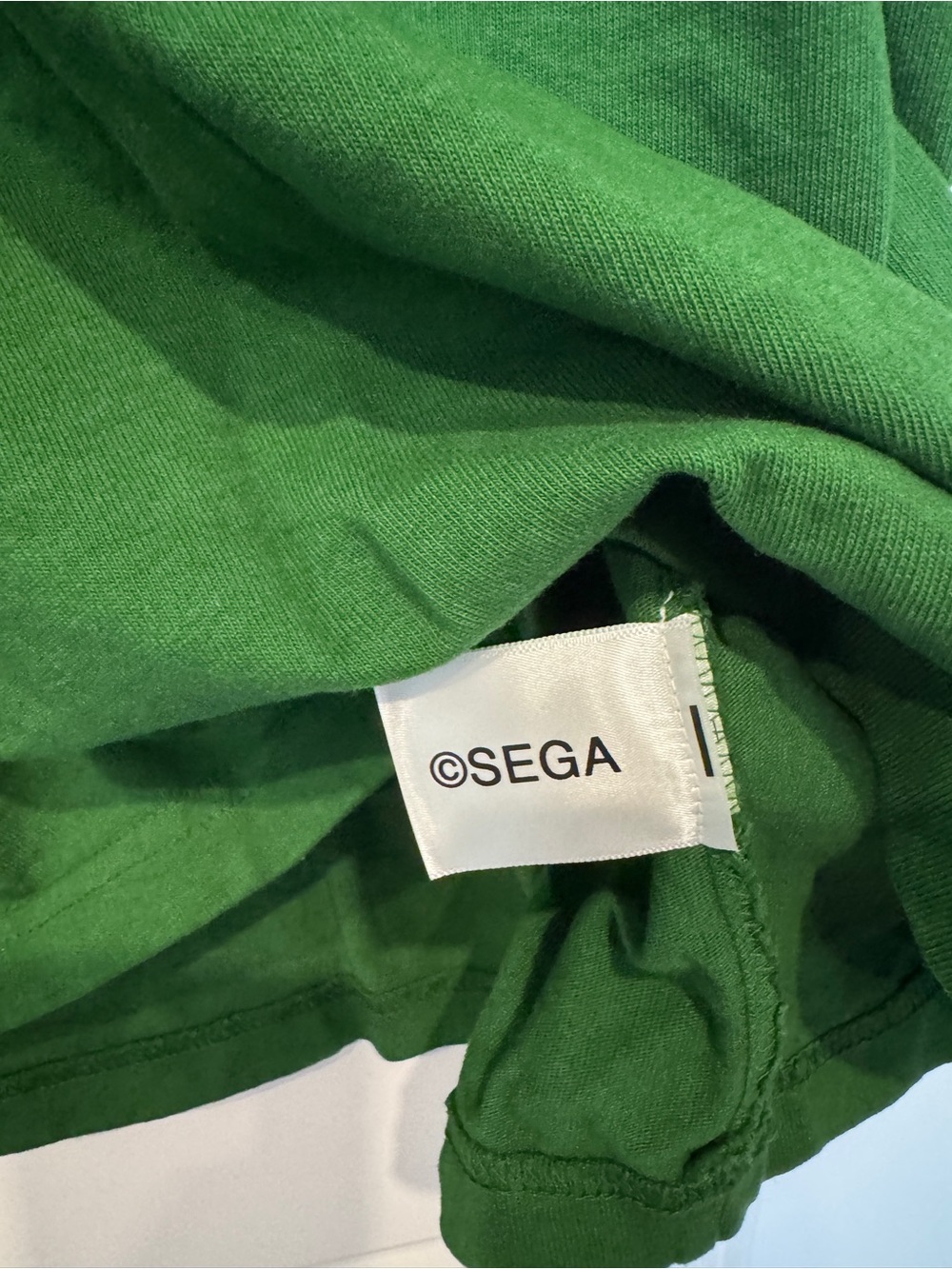 Sonic x Hidden Green Graphic Tee - Picture 4 of 4